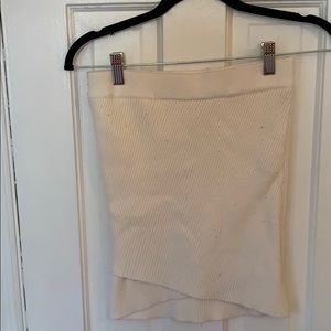 🌸2/$10 ZARA Cream Sweater Skirt